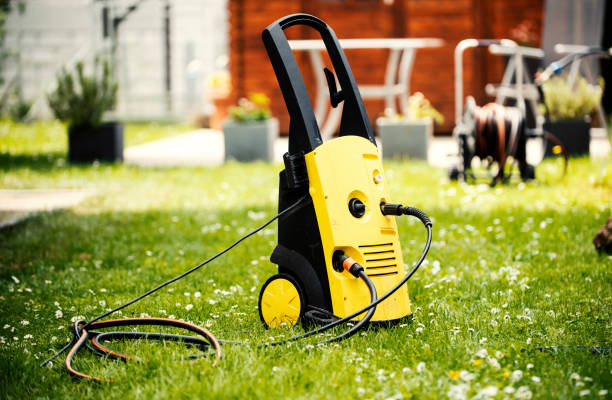 Best Playground Equipment Cleaning  in Loyola, CA